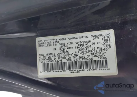 2001 Toyota Tundra Sr5 V8 z USA, uszkodzony, nr VIN 5TBRT34171S135065